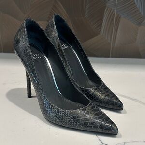 Stuart Weitzman Black Snakeskin Pumps